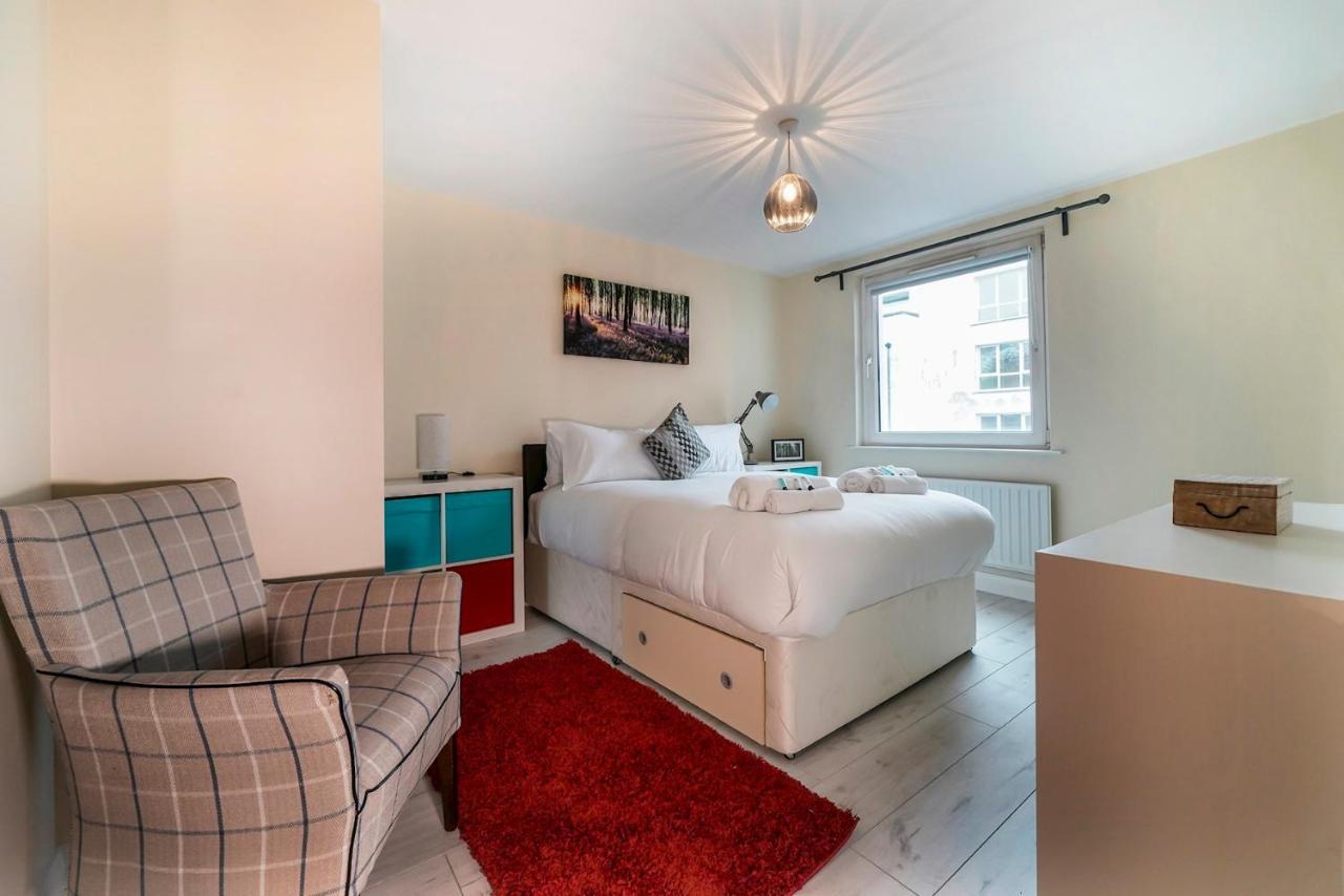 1 Bd Apt In Historical W Belfast Close To Centre מראה חיצוני תמונה
